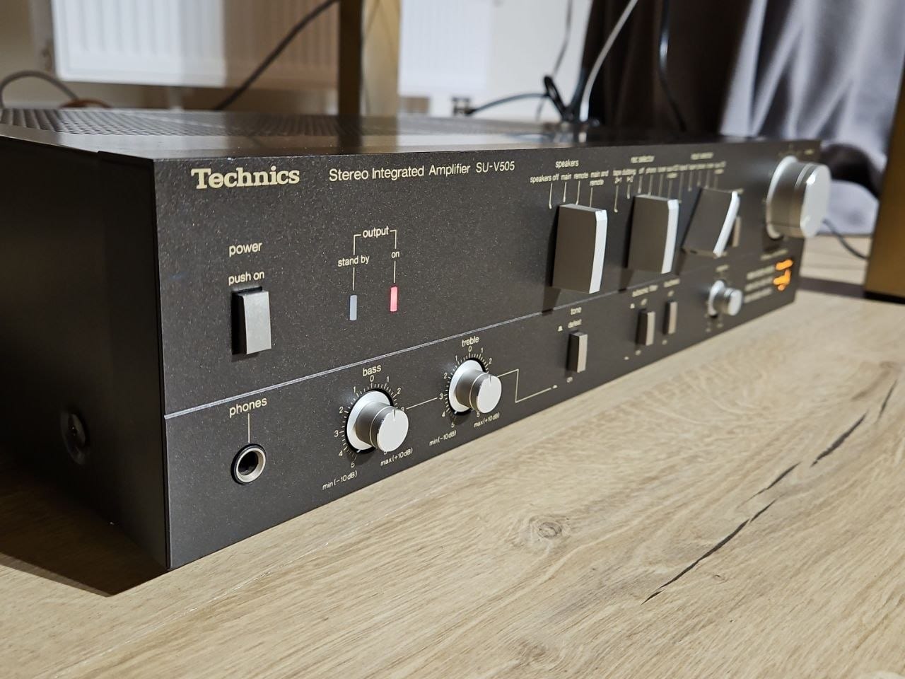 Усилитель Technics 83г Усилитель Technics 83г